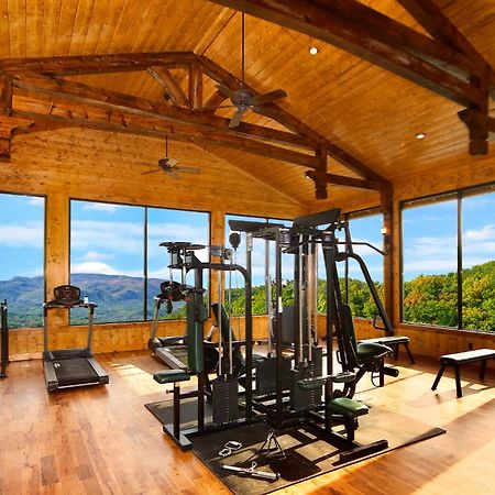 Ridgetop Retreat Sevierville Exterior photo