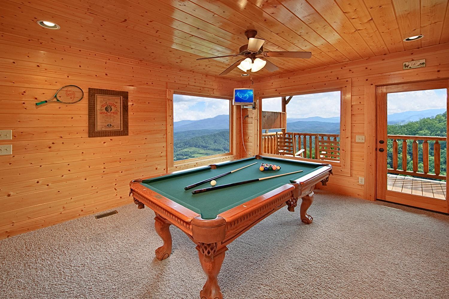 Ridgetop Retreat Sevierville Exterior photo